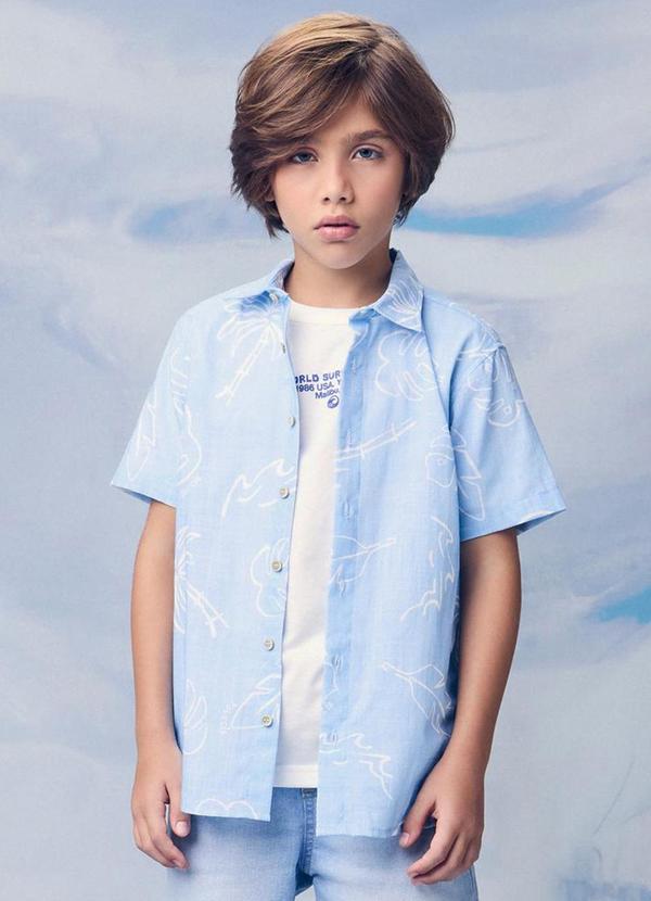 Camisa com Estampa Tropical Azul