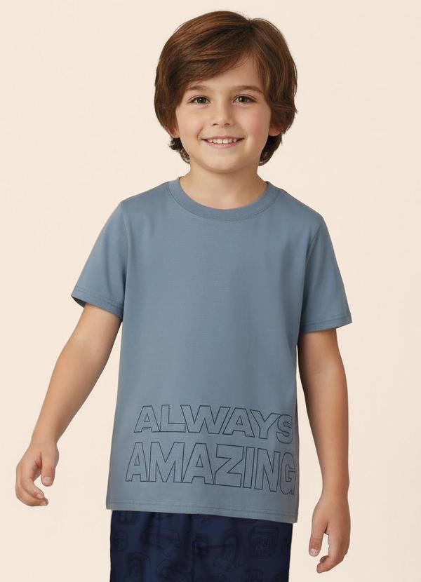 Camiseta Always Amazing Azul Pastel