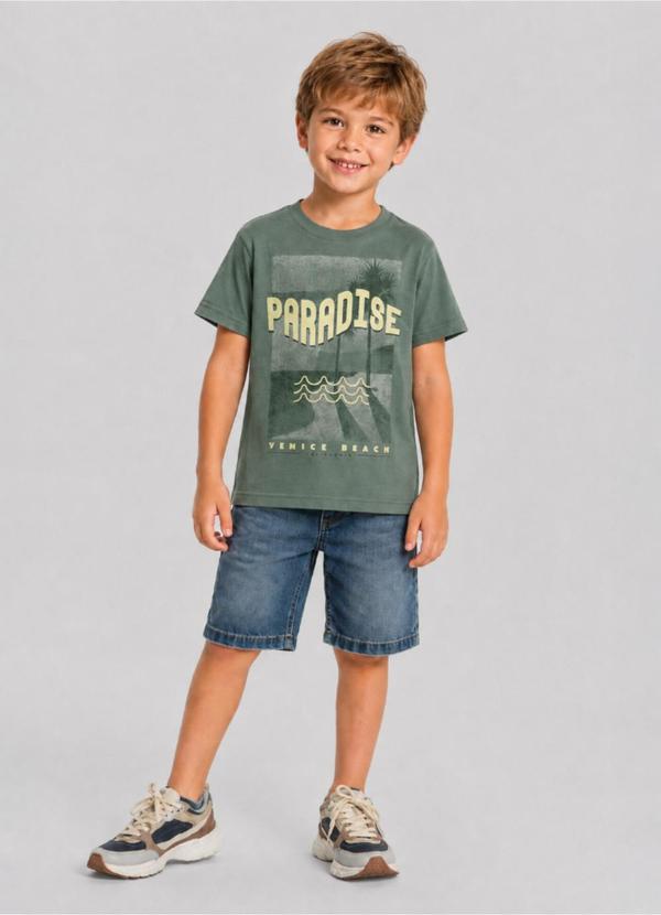 Camiseta Infantil Menino de Surf Verde