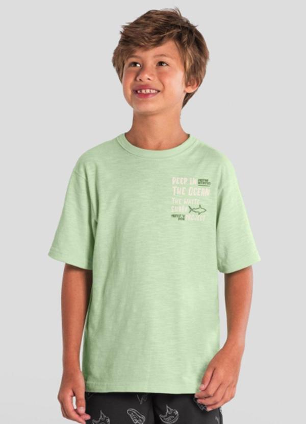 Camiseta Infantil Menino de Tubarão Verde