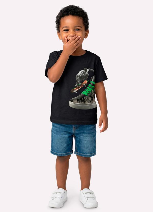 Camiseta Infantil Menino Estampa Preto