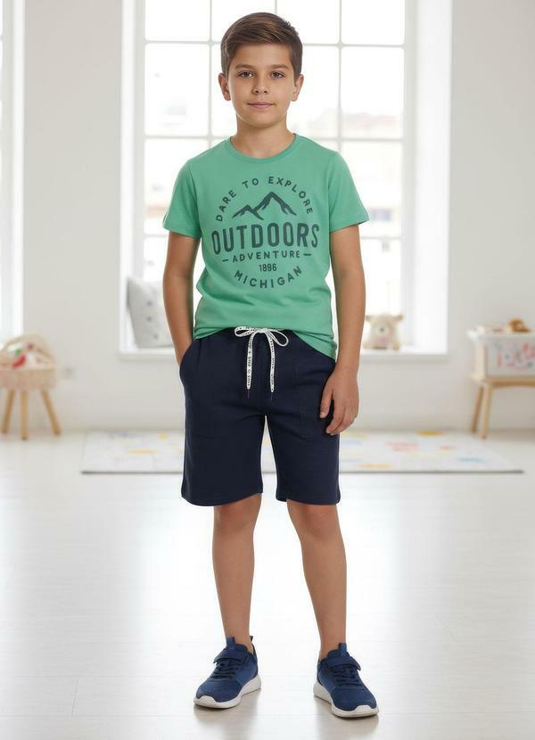 Camiseta Menino em Malha Verde