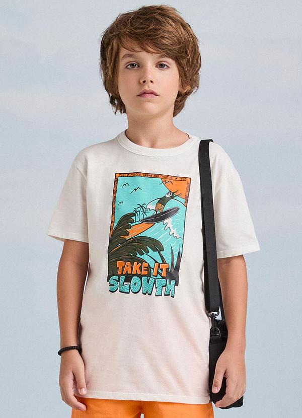 Camiseta Off White Estampa Surfista Pérola