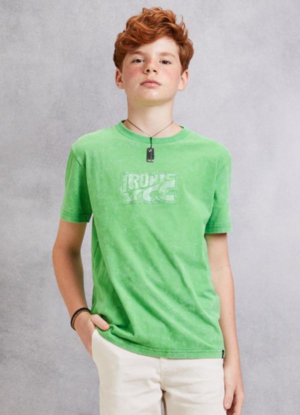 Vista 2 Camiseta Verde Ironic Verde Youccie Youccie