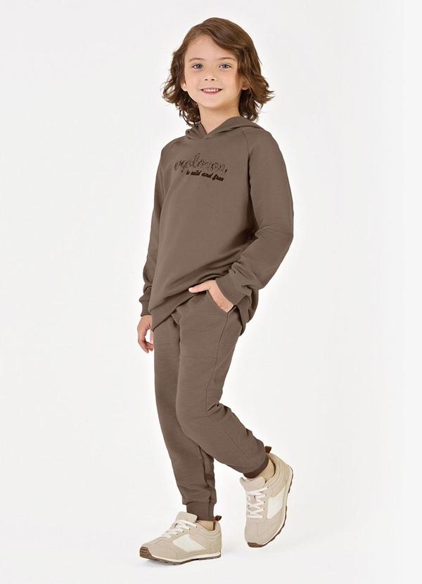 Conjunto Blusão com Capuz e Calça Marrom