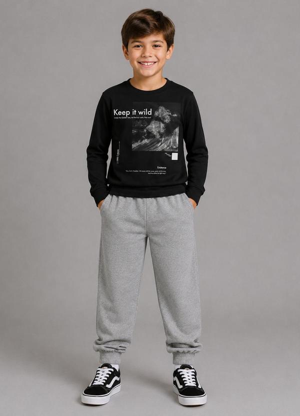Conjunto Camiseta com Calça Preto