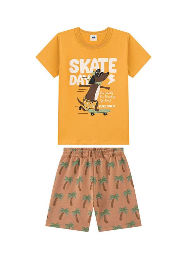 Conjunto Camiseta e Bermuda em Moletinho Amarelo