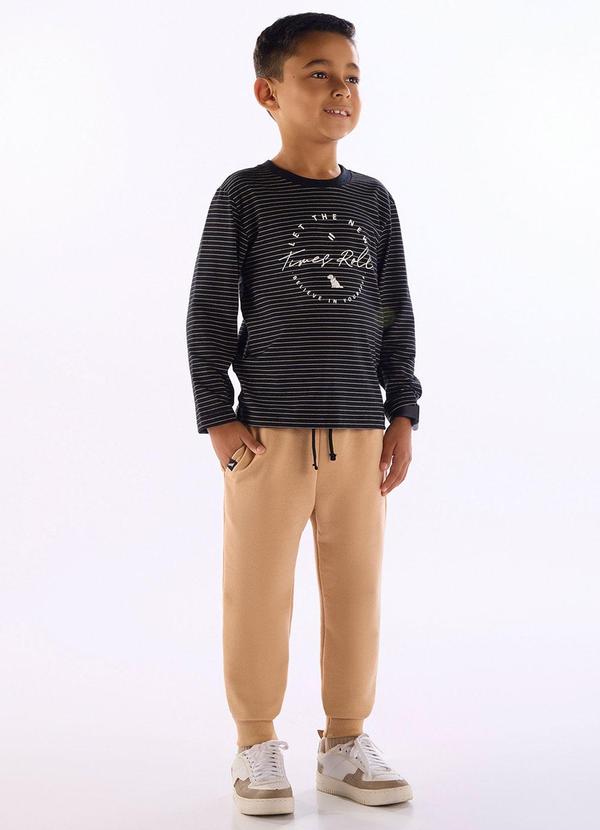 Conjunto Camiseta Listrada Calça Preto