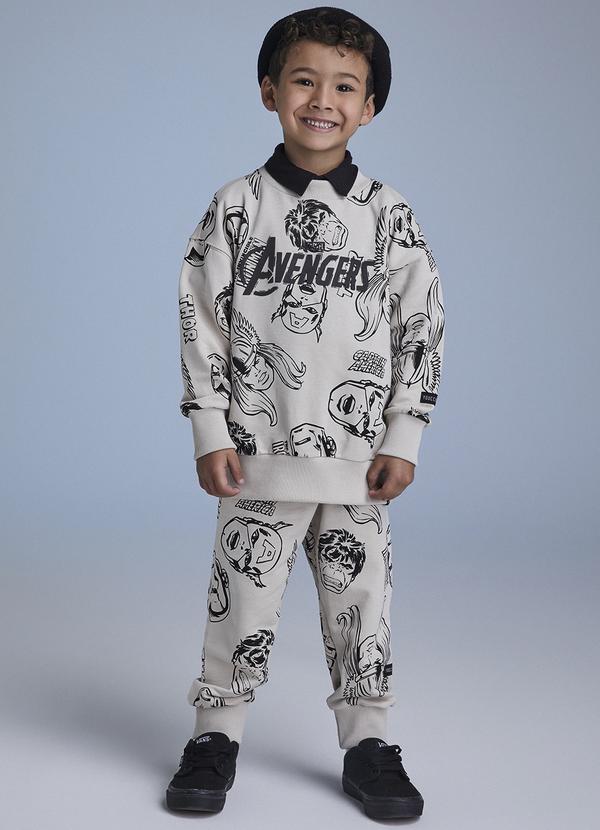 Conjunto com Estampa da Marvel Branco