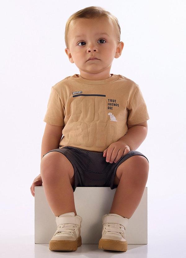 Conjunto Forever Bebê Camiseta Bermuda Bege
