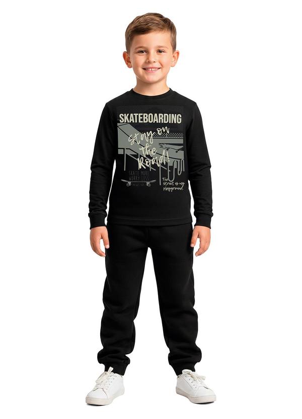 Conjunto Skateboarding em Moletom Preto