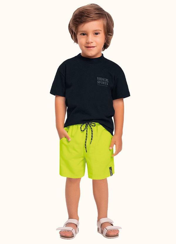 Conjunto Camiseta e Bermuda Preto