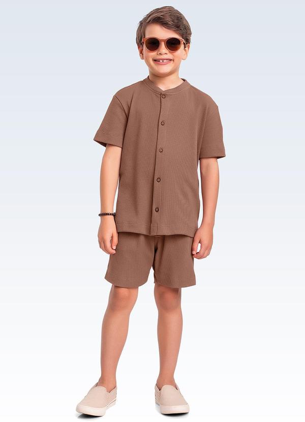 Conjunto Camisa/Bermuda Marrom