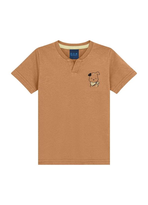 Conjunto Camisa Gola Portuguesa e Bermuda Bege
