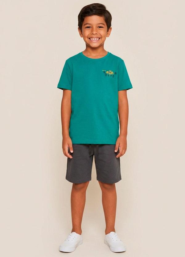 Conjunto Camiseta e Bermuda Verde