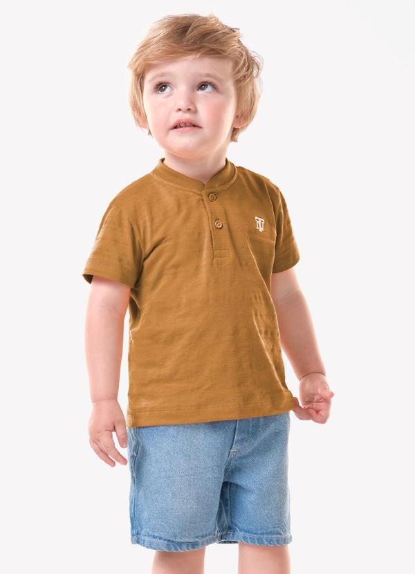 Conjunto Camiseta com Bermuda Infantil Marrom