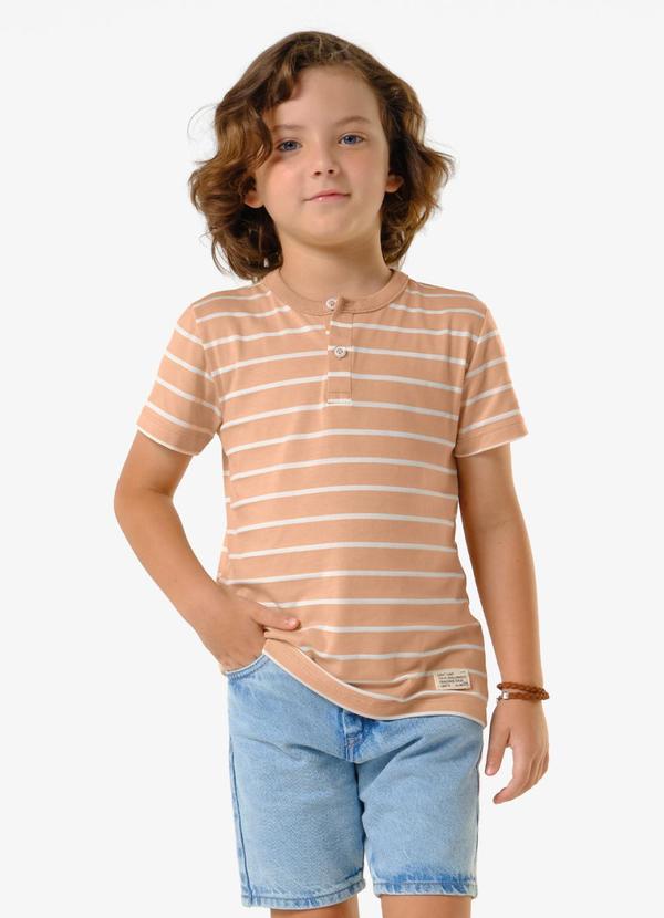 Conjunto Camiseta com Bermuda Marrom