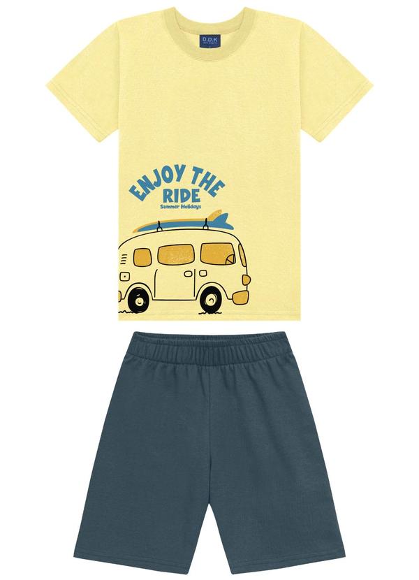 Conjunto Camiseta e Bermuda Amarelo