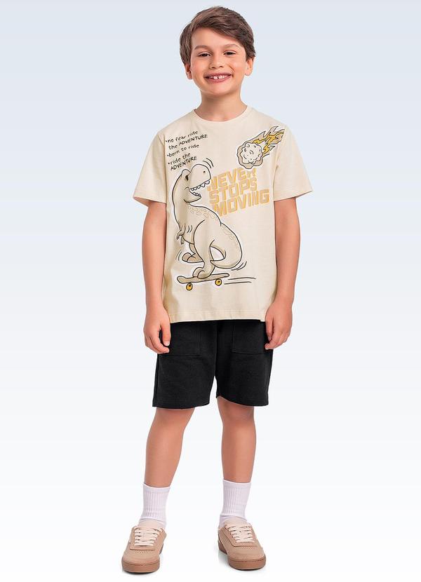 Conjunto Camiseta e Bermuda Bege