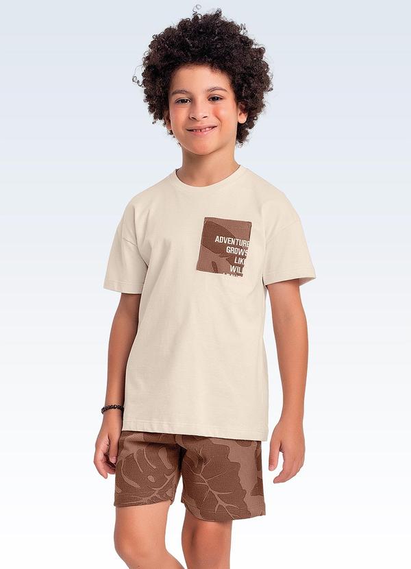 Conjunto Camiseta e Bermuda Bege