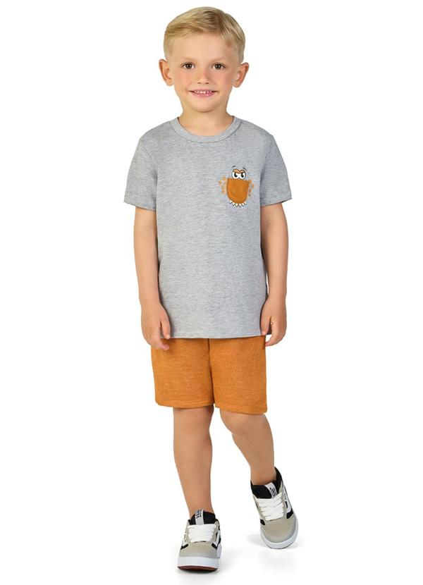 Conjunto Camiseta e Bermuda Cinza