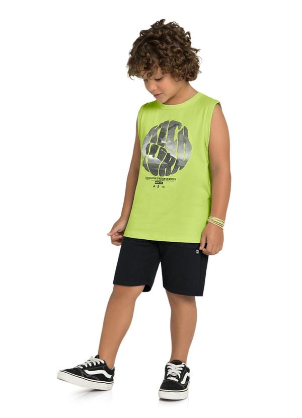 Conjunto Camiseta e Bermuda em Moletinho Verde
