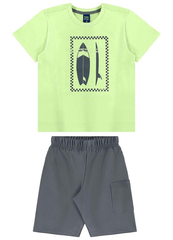 Conjunto Camiseta e Bermuda Verde