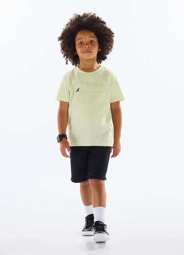 Conjunto Camiseta e Bermuda Verde