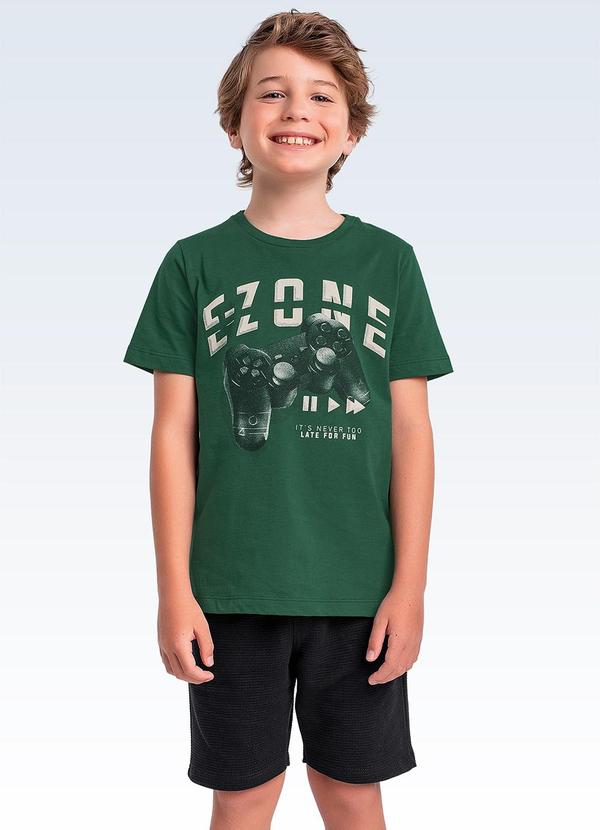 Conjunto Camiseta e Bermuda Verde