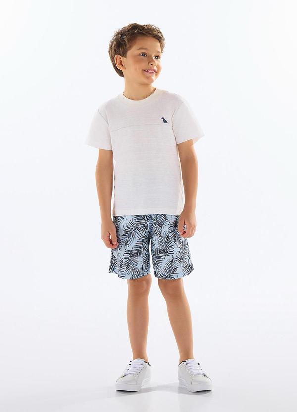 Conjunto Camiseta Flamê e Bermuda Bege