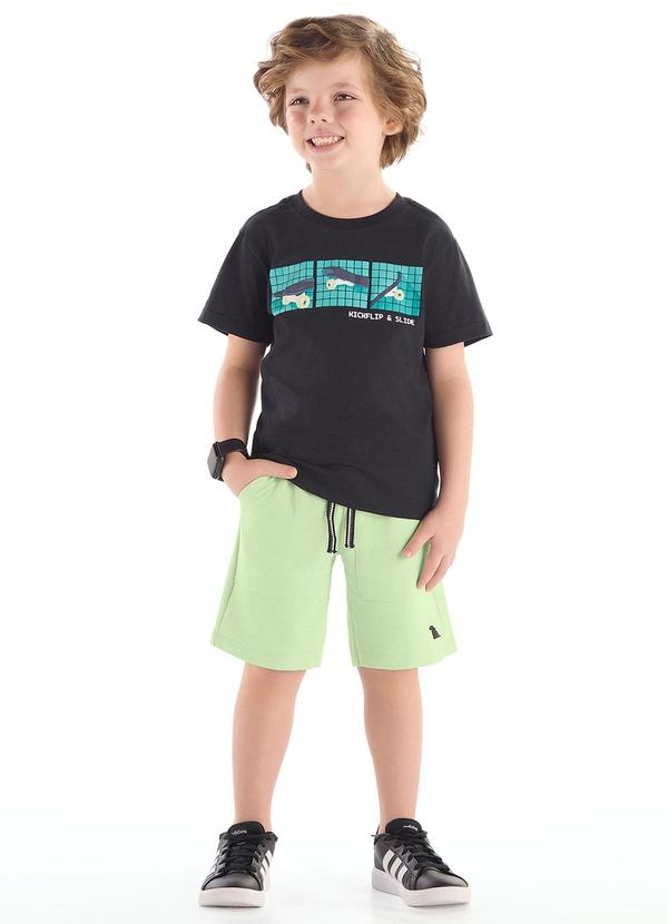 Vista 2 Conjunto Camiseta Skate Bermuda Quimby Preto Quimby