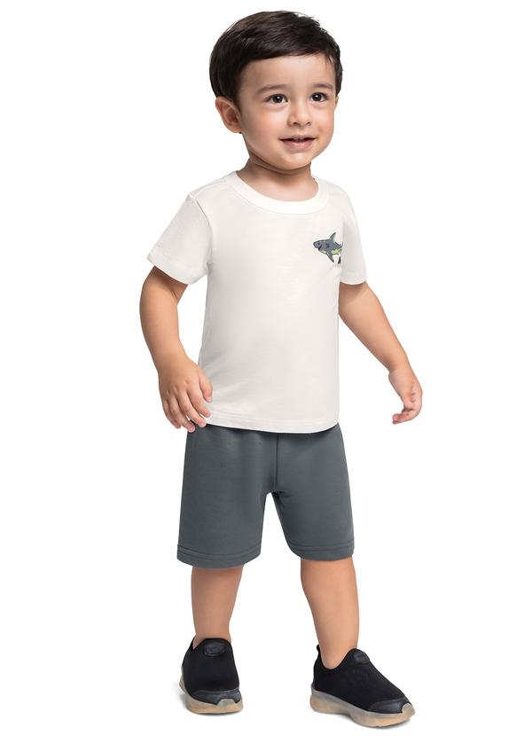 Conjunto Camiseta Tubarão Bermuda Bege