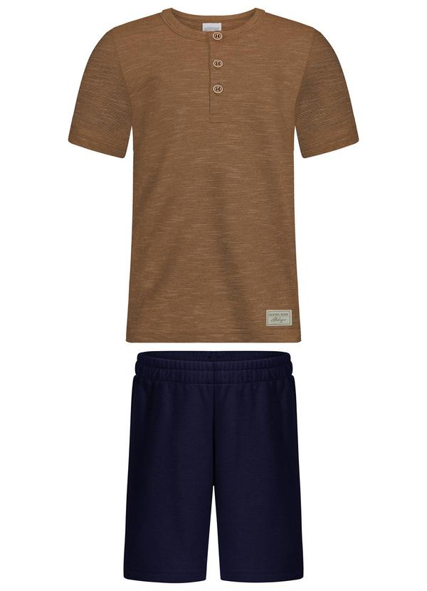 Conjunto com Bermuda e Camiseta Marrom