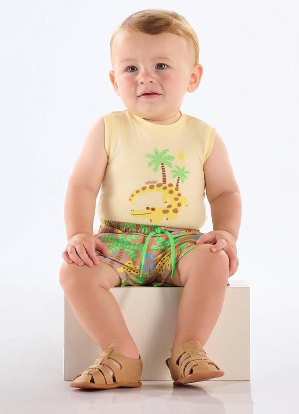 Conjunto com Body Regata e Bermuda Amarelo