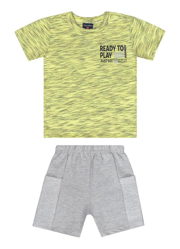 Conjunto com Camiseta e Bermuda Amarelo