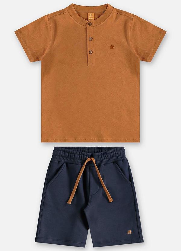 Conjunto com Camiseta e Bermuda Marrom