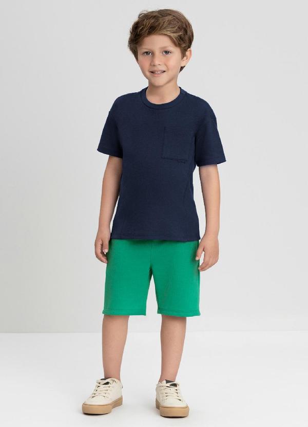 Conjunto com Camiseta e Bermuda Azul