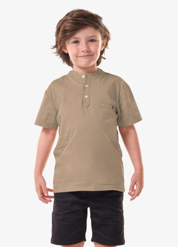 Conjunto Infantil Camisa com Bermuda Bege