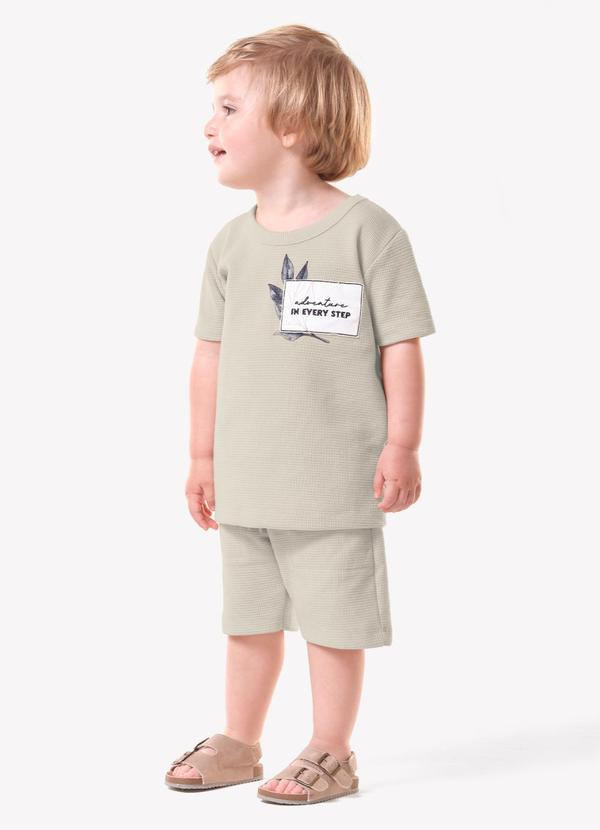 Conjunto Infantil Camiseta com Bermuda Bege