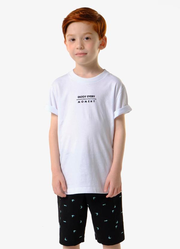 Conjunto Infantil Camiseta com Bermuda Branco