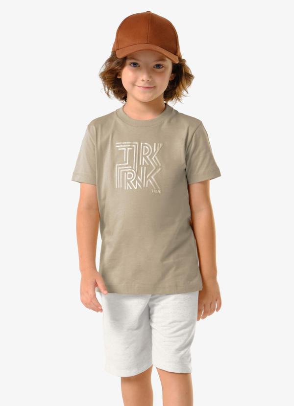 Conjunto Infantil Camiseta com Bermuda Marrom