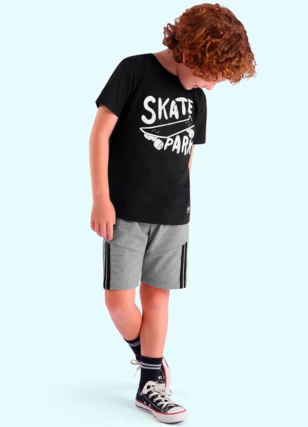 Vista 2 Conjunto Infantil Camiseta e Bermuda Preto Ddk Ddk