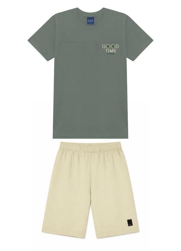 Conjunto Juvenil Camiseta com Recorte Verde