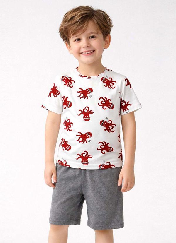Conjunto Masculino Camiseta e Bermuda Bege
