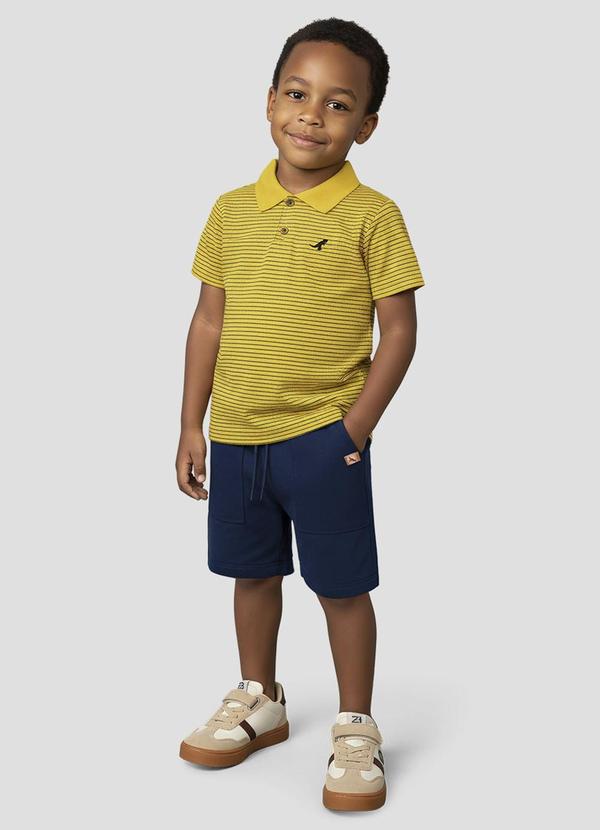 Conjunto Polo Listrada e Bermuda Amarelo