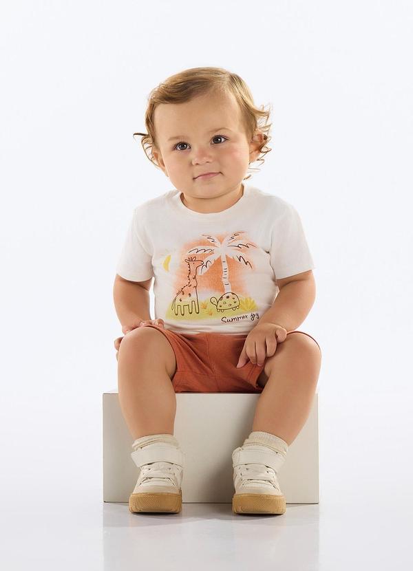 Vista 2 Conjunto Camiseta e Bermuda Bebê Bege Quimby Quimby