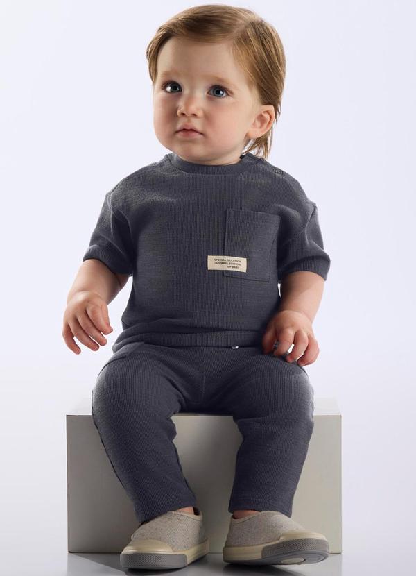 Conjunto Camiseta e Calça Bebê Cinza