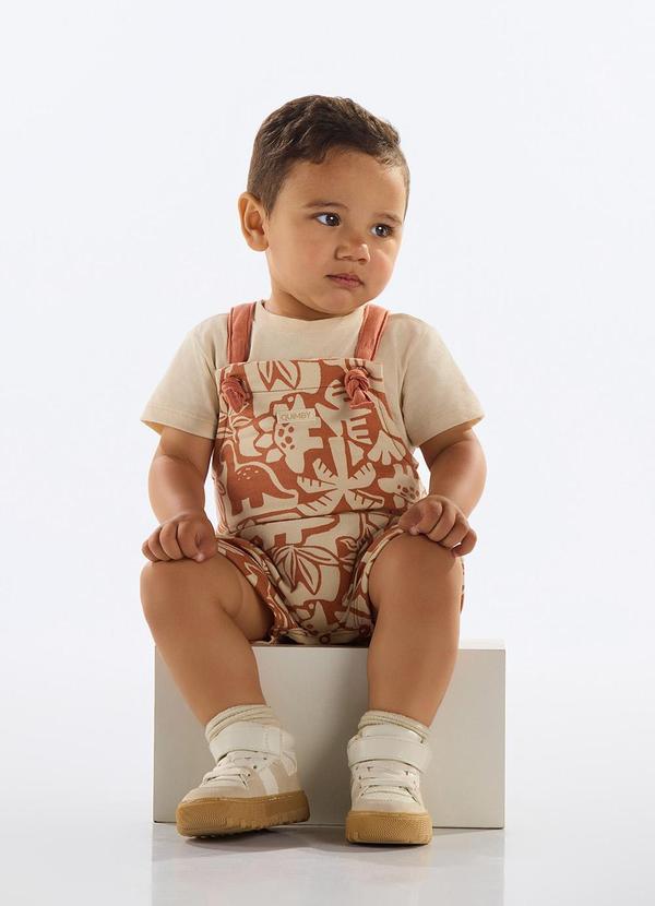 Vista 2 Conjunto Camiseta e Jardineira Bebê Bege Quimby Quimby
